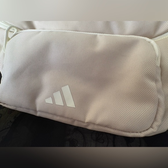 Adidas Wait Pack - Picture 3 of 7